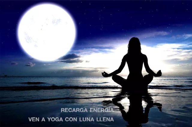 Yoga en Sevilla con Luna Llena www.yogaensevilla.es